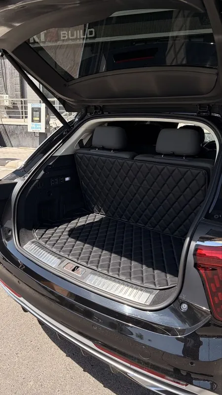 Hongqi ehs-9 электро 5 Hongqi ehs-9 электро 5