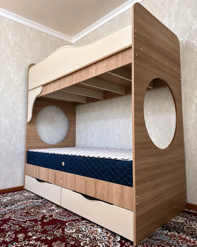 Продается двухъярусная кровать