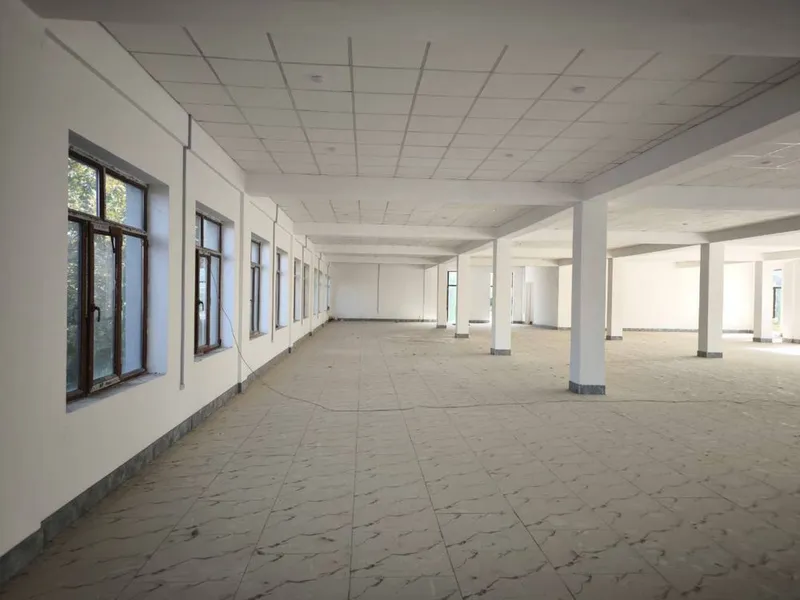 Продается нежилое помещение 1364кв м 2 Продается нежилое помещение 1364кв м 2