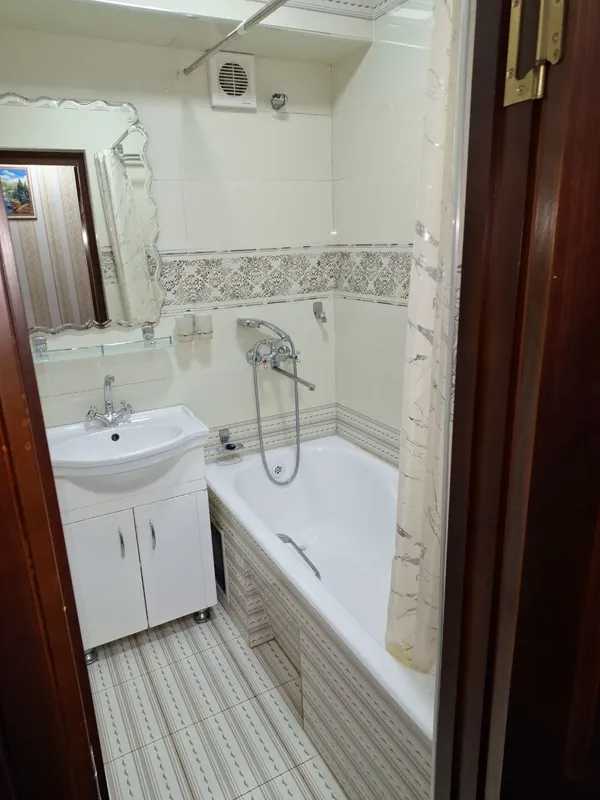 3 xonali kvartira, 80 m², 2/5 qavat (ikkilamchi) 8 3 xonali kvartira, 80 m², 2/5 qavat (ikkilamchi) 8