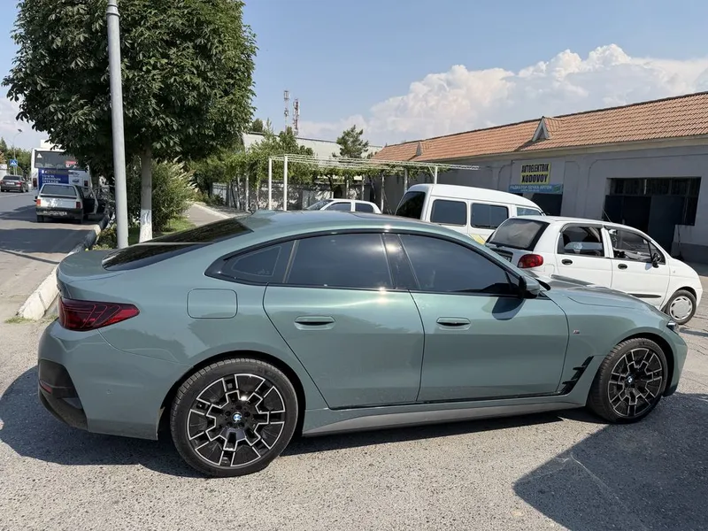 Bmw i4 edrive40 2025 моделный ряд рестайлинг 3 Bmw i4 edrive40 2025 моделный ряд рестайлинг 3