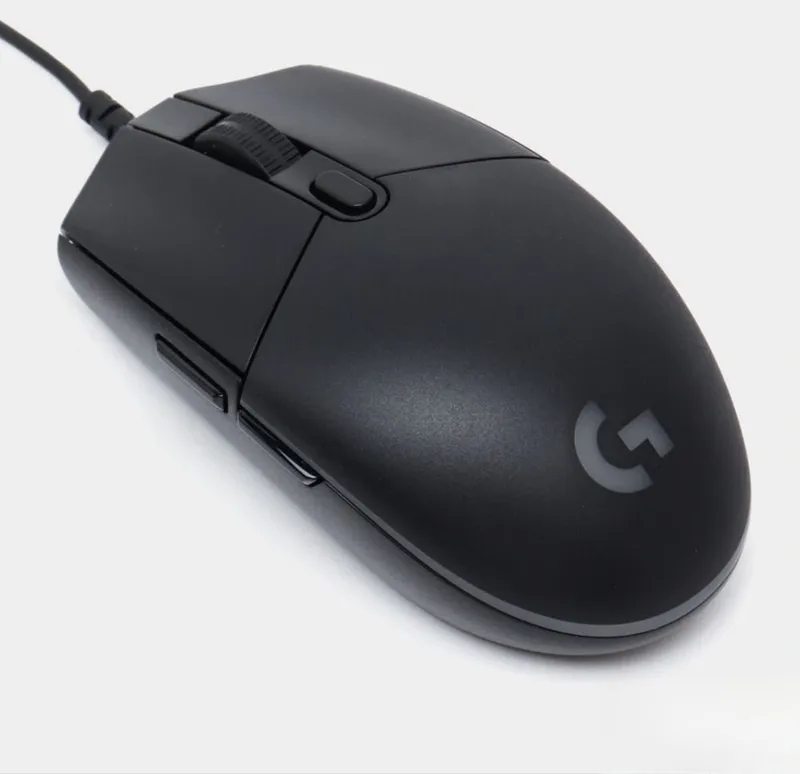 мышь Logitech G102 LIGHTSYNC RGB 2 мышь Logitech G102 LIGHTSYNC RGB 2