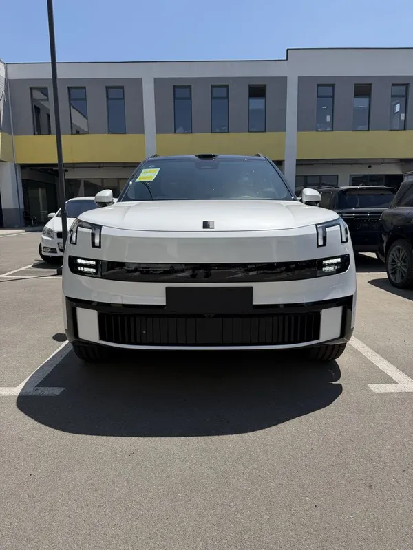 LynkCo 900 full 2026