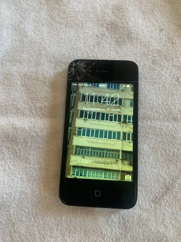 iPhone 4 4