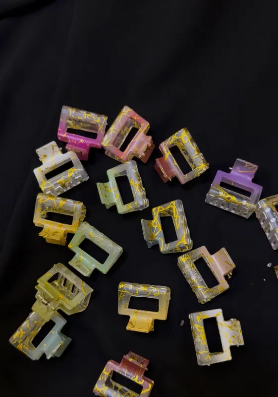 Трендовые mini crab clips 3 Трендовые mini crab clips 3