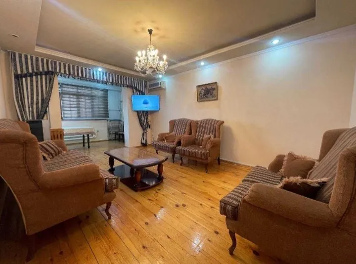 Продаётся 3-комнатная квартира, 86 м², 7/9, Мирабадский район
