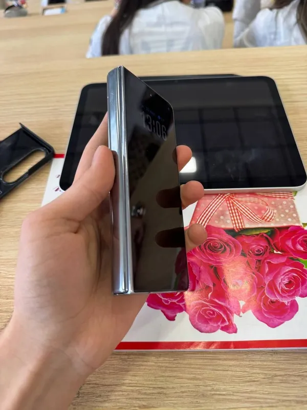 Samsung z fold 4 — фото 1