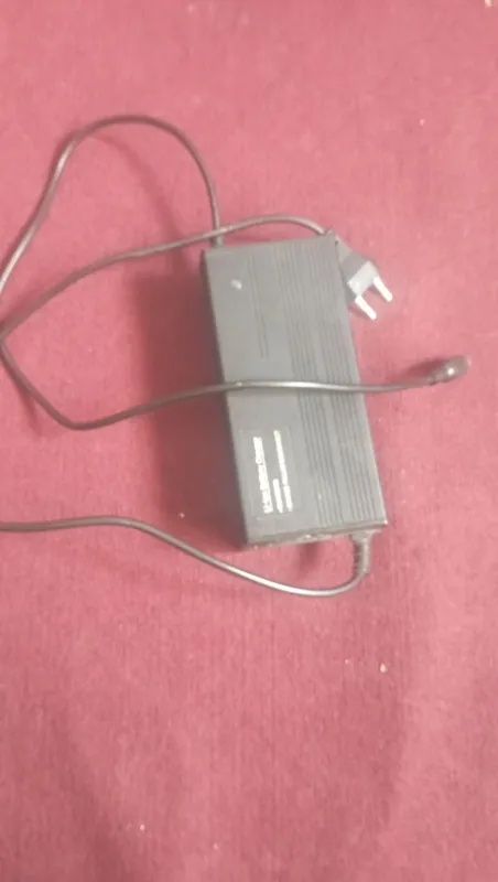 AMIKO SKUTERI ELEKTRONLI skuteri 80 km/h tezlikda yuradi 2 AMIKO SKUTERI ELEKTRONLI skuteri 80 km/h tezlikda yuradi 2