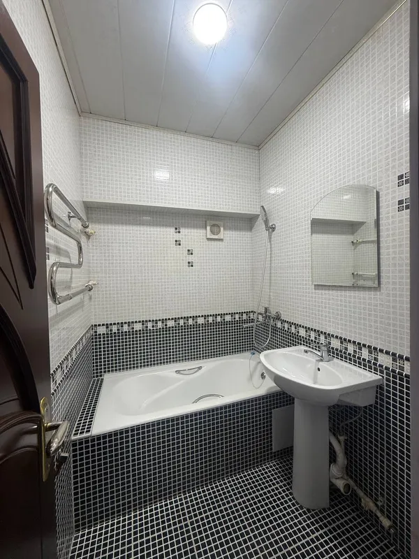 4-комнатная квартира, 95 м², Алмазар 9 4-комнатная квартира, 95 м², Алмазар 9