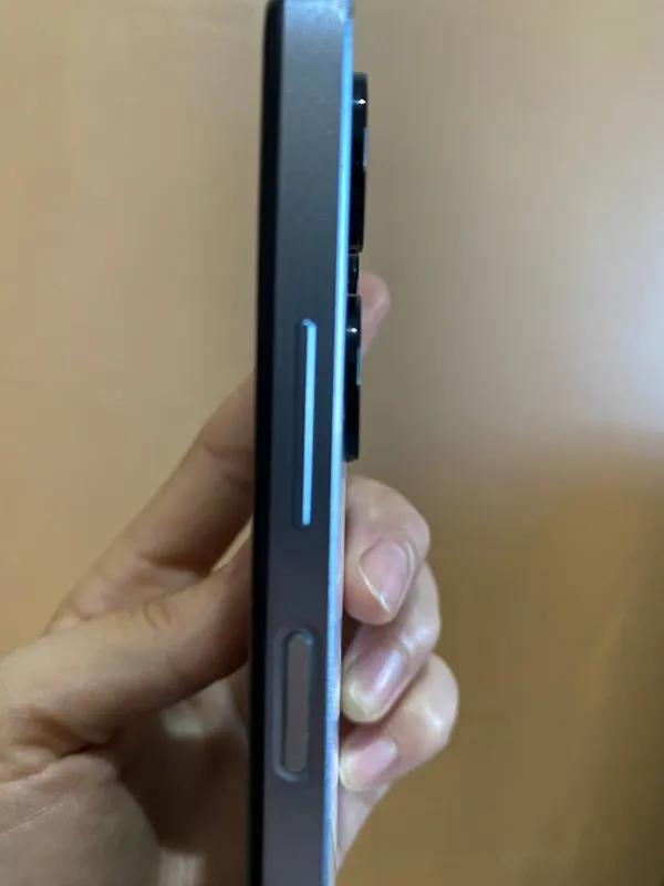 Infinix Hot 30i — фото 3