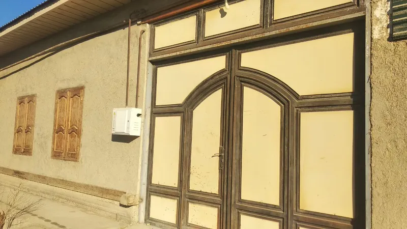 Shofirkon tumani Oybek koʻchasida yadhash uchun tayyor uy sotiladi 1 Shofirkon tumani Oybek koʻchasida yadhash uchun tayyor uy sotiladi 1
