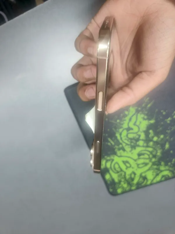 iPhone 16 pro max nusxa 3