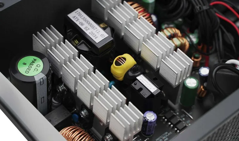 PF700 80 PLUS Standard Power Supply — фото 6