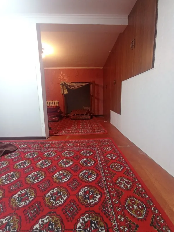 Yashnabod tumani Shirinobod mahallasi Marv berk ko'chasi 48 uy Orinte