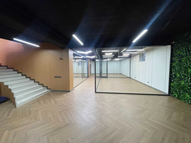 195 m² Premium Ofis Ijaraga Beriladi | Eshonguzar–O‘rikzor | 4 Kabinet
