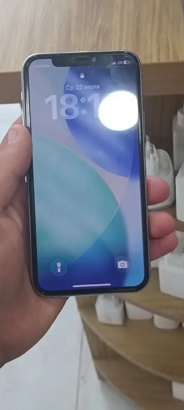 iPhone 11 Pro 1 iPhone 11 Pro 1