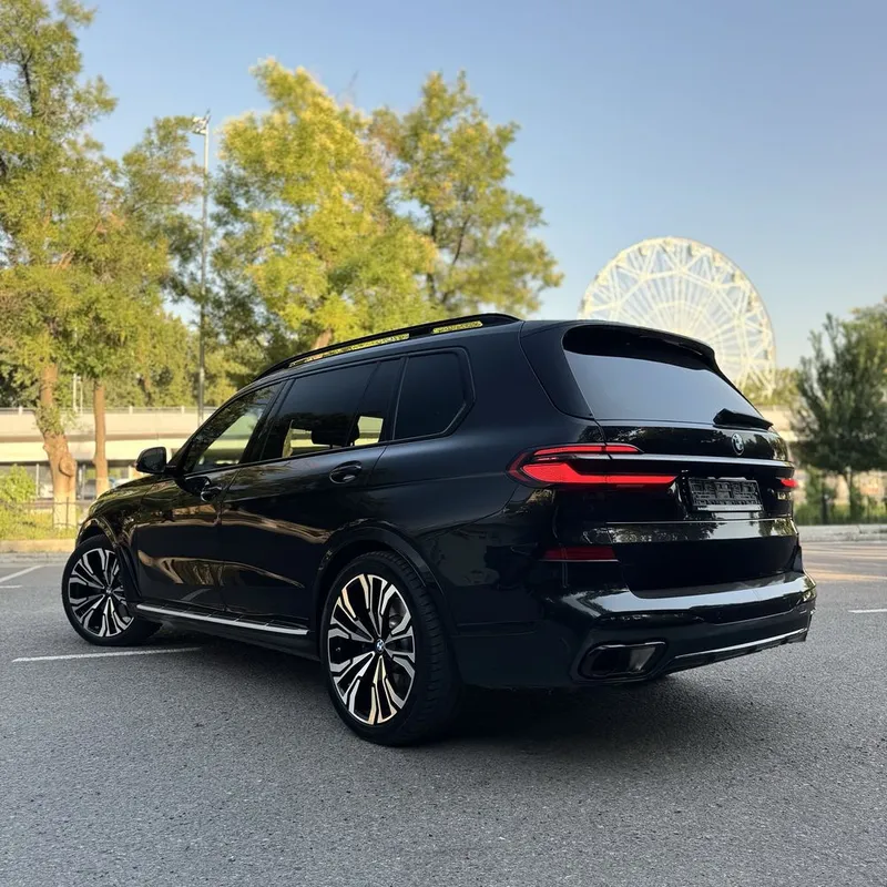 BMW X7 40i 2024. 8 BMW X7 40i 2024. 8