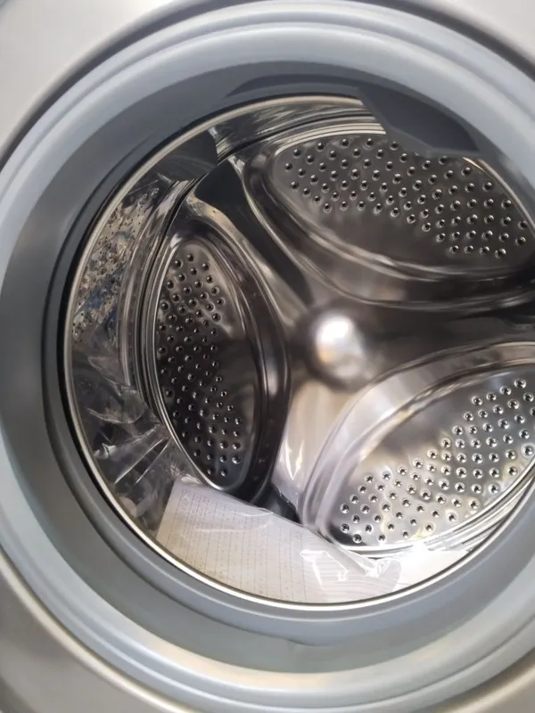Madeli: Hisense 8 kg kir yuvish mashinasi — фото 1