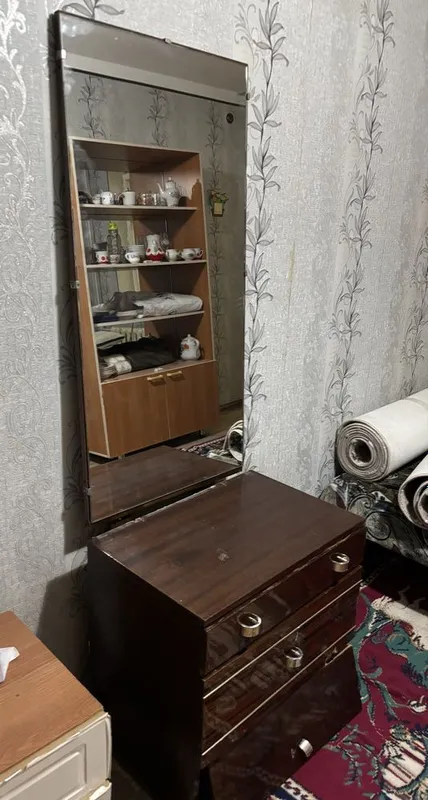 Продается б/у трюмо 2