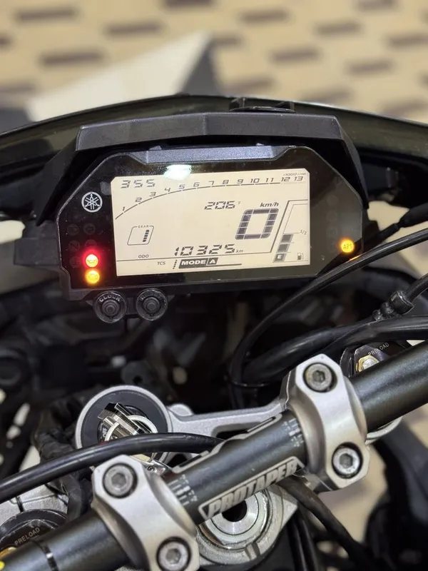Yamaha MT 10 2017 2 Yamaha MT 10 2017 2