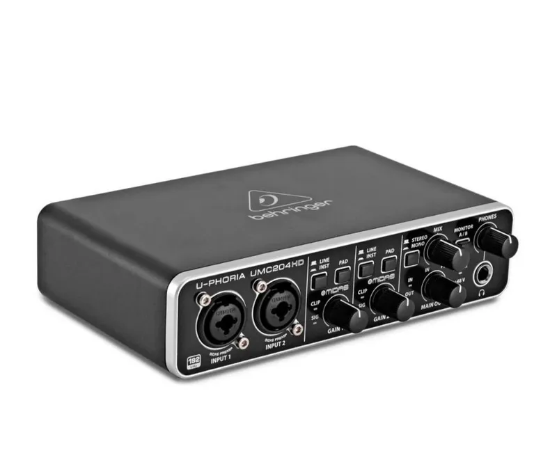 Behriger UMC204hd профессиональная звукавая карта
