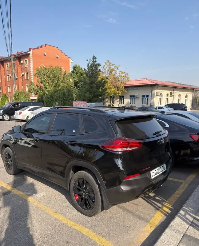 Продам Tracker 2 redline 3 Продам Tracker 2 redline 3