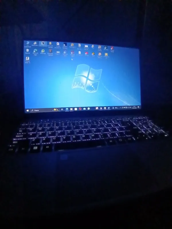 Intel Core i7-6600U, 32 GB RAM, 2 TB SSD. Holati yaxshi, tez ishlaydi. Intel Core i7-6600U, 32 GB RAM, 2 TB SSD. Holati yaxshi, tez ishlaydi.
