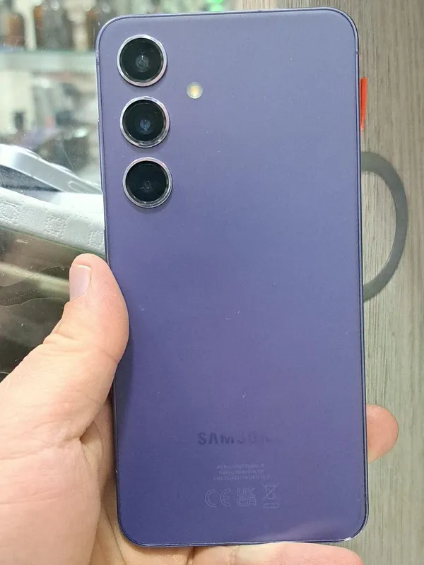 Samsung S24 память 8/256GB 2 Samsung S24 память 8/256GB 2