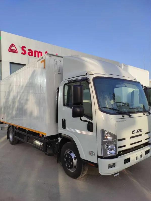 ISUZU NQR 90L-L Furgon
