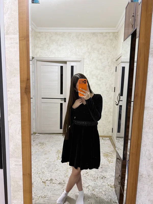 Продаётся платье DolceGabanna 2