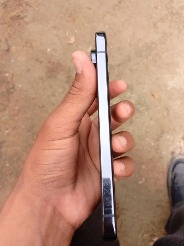 Название Google Pixel 9 8 Название Google Pixel 9 8