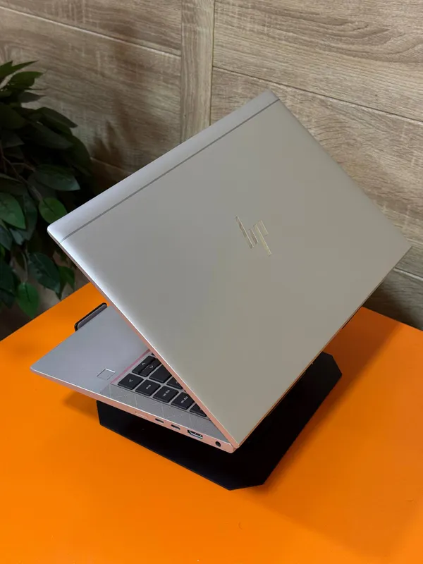 HP Elitebook noutbuki 4 HP Elitebook noutbuki 4
