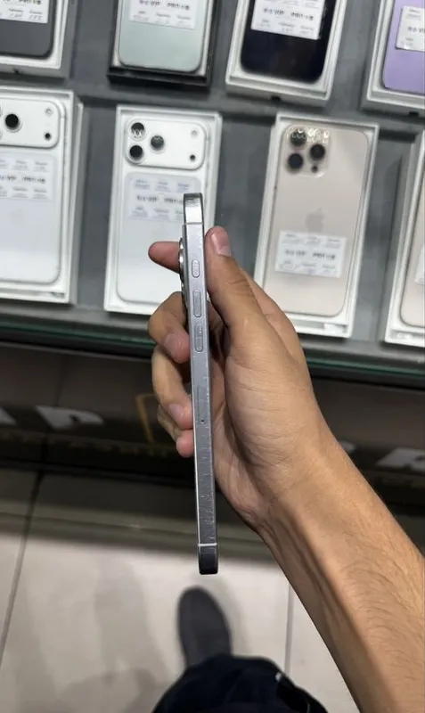 Iphone 16 pro max 3 Iphone 16 pro max 3