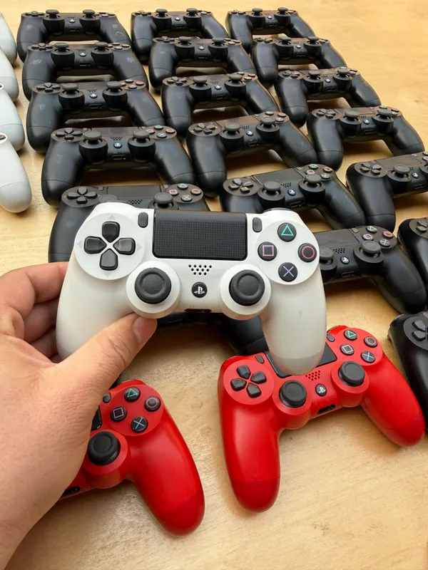 Оригинальные геймпады для PS4 4 Оригинальные геймпады для PS4 4