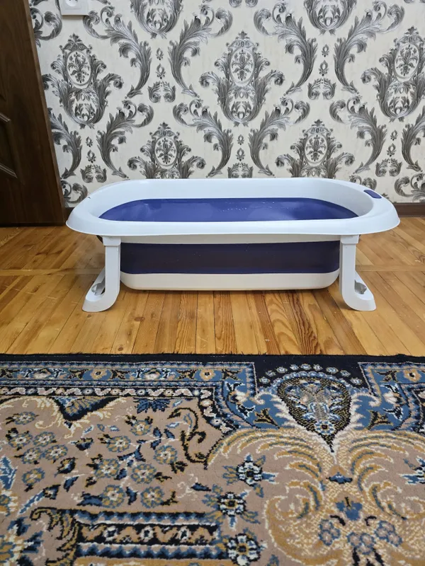 Продам ванночку для купания малыша.