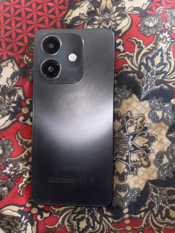 Oppo A3 — фото 1