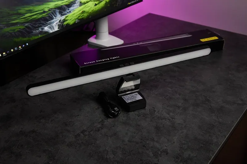 Лампа для монитора (monitor lightbar) 1 Лампа для монитора (monitor lightbar) 1