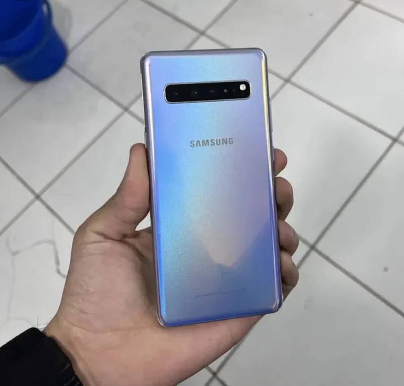 Samsung s10 5g 8 GA 256 — фото 1