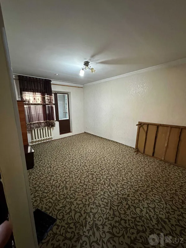 Uzoq muddatga 3 xonali g'ishli kvartira Sayohat oldida, Frunze massiv 6 Uzoq muddatga 3 xonali g'ishli kvartira Sayohat oldida, Frunze massiv 6