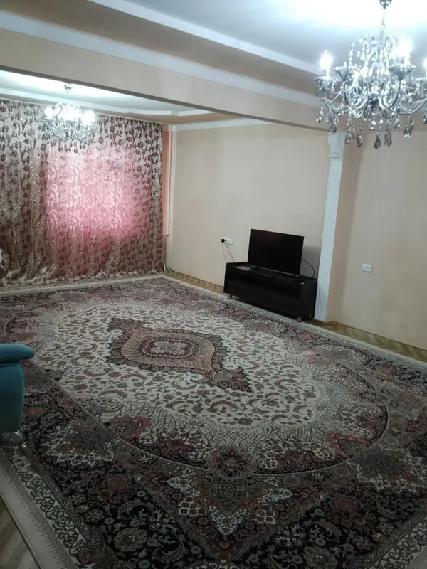 Продаётся 4-комнатная квартира 153 м² в кирпичном доме — фото 1