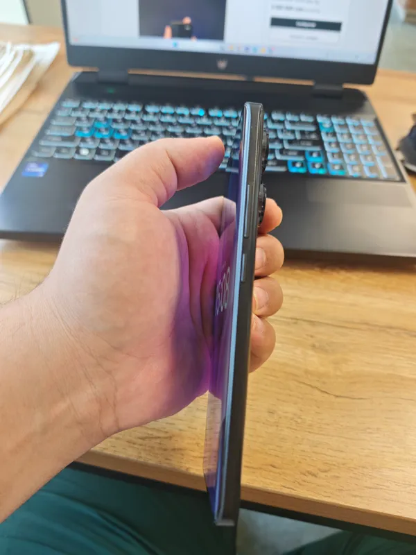 Redmi note 13 pro plus 5g 8/256 qora 6