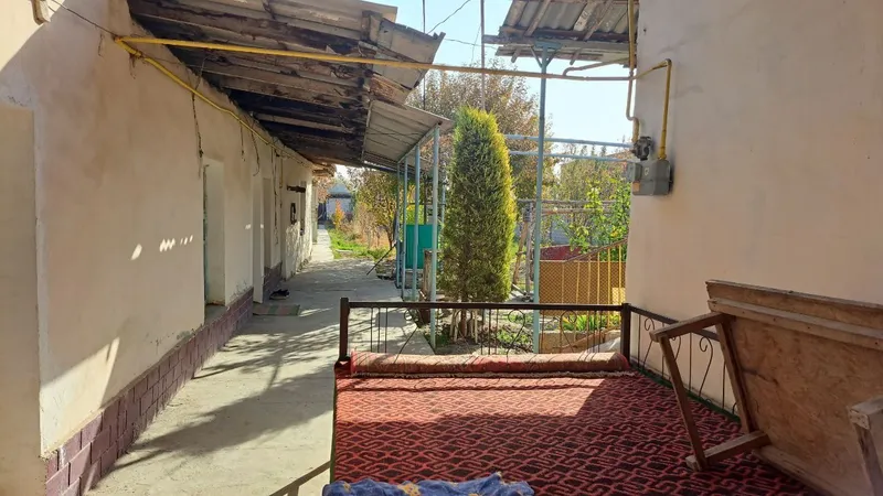Yangiyoʻl tumani obod mahalla musoq-4ko'cha 15 uy 3