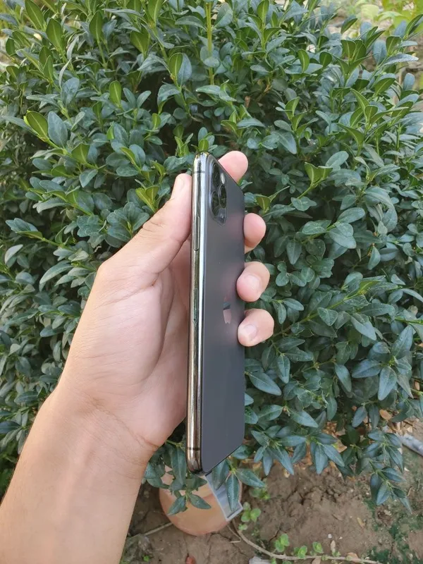 Iphone 11 pro max 64gb 5 Iphone 11 pro max 64gb 5