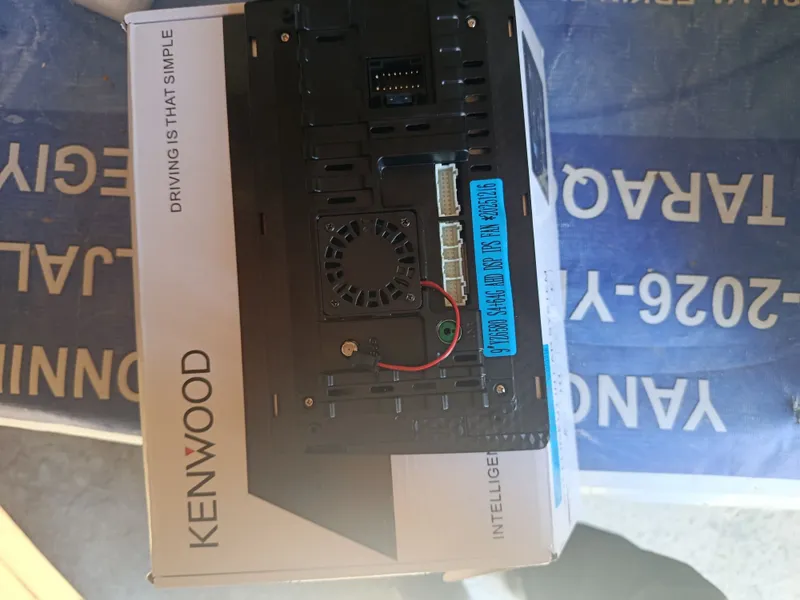 Kenwood manitor orginal 1