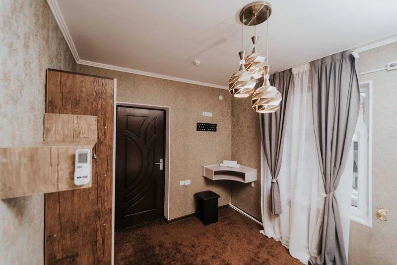 Срочно продается готовая гостиница 13 номеров,10соток. Сергели. 3