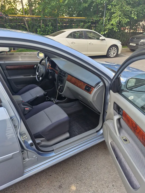 Chevrolet Lacetti 1.8 механика. 5