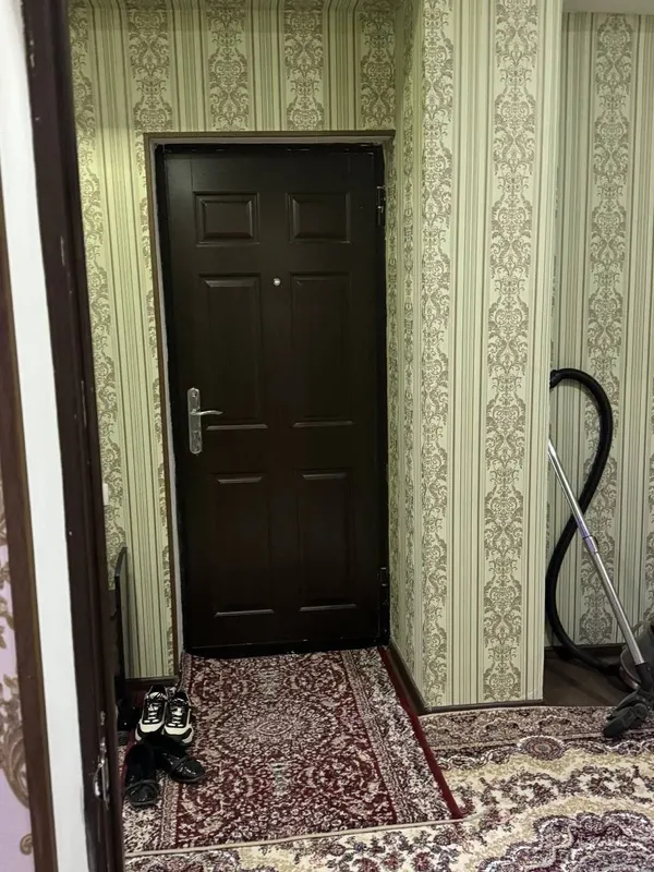 kavrtira sotiladi 2 xona tayyor tamirli
