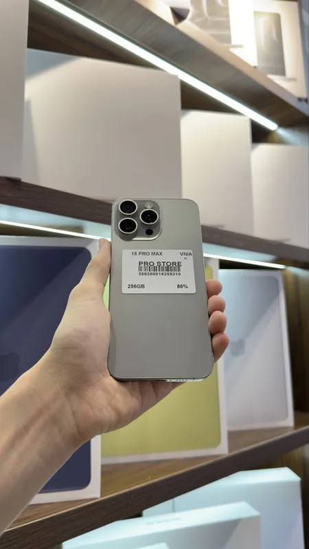 iphone 15 pro max naxtka 1
