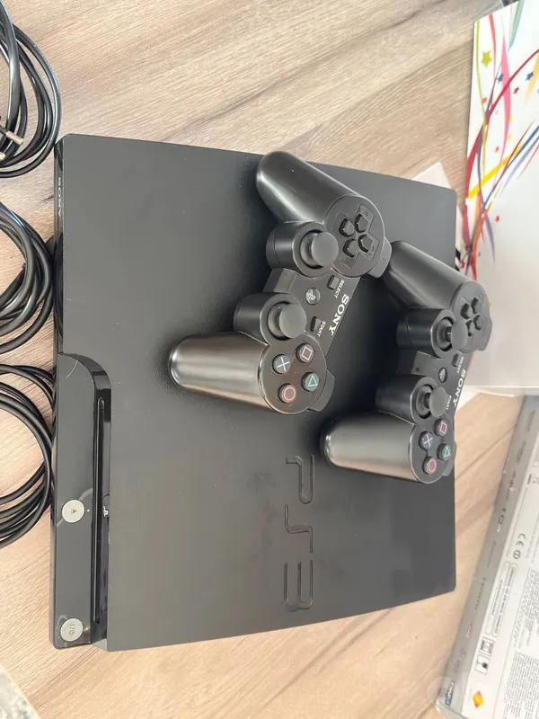 Playstation 3 slim 3 Playstation 3 slim 3