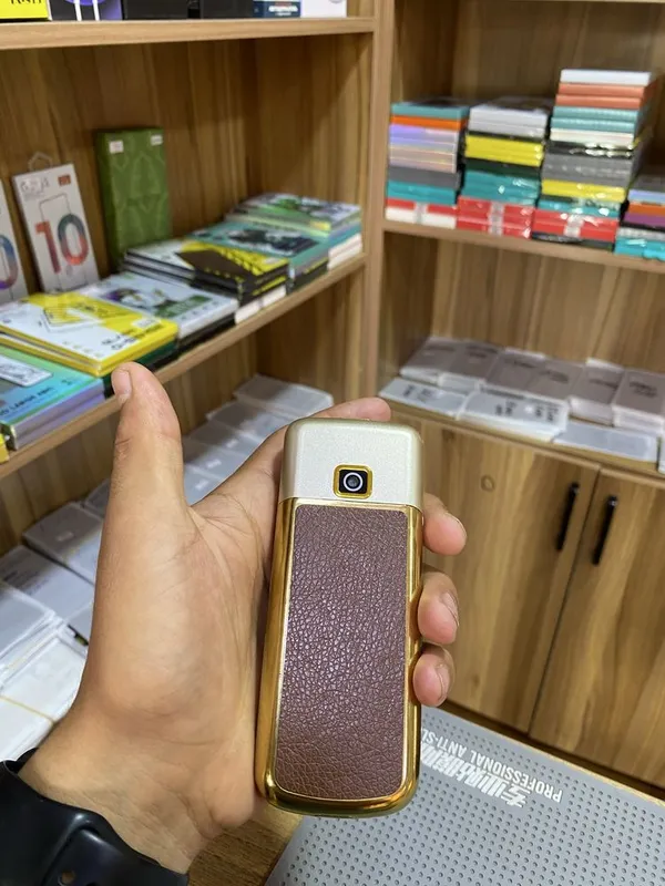 Nokia 8800 1 oy boldi oganimga pul zaril boganiga sotvoman 2 chi telga 4 Nokia 8800 1 oy boldi oganimga pul zaril boganiga sotvoman 2 chi telga 4